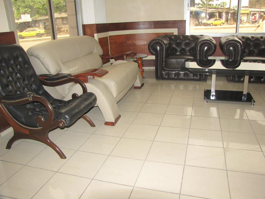 Afrique Hotel Douala Airport Exteriör bild